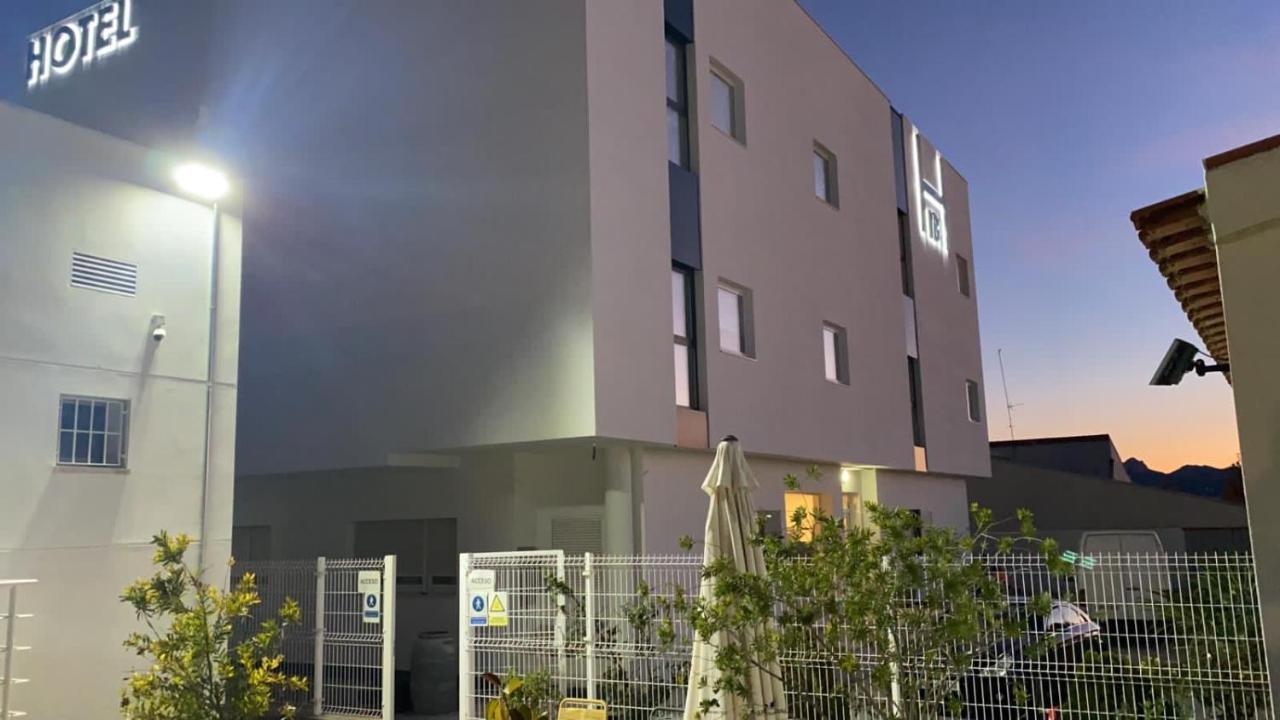 Hotel Ibi Eksteriør billede
